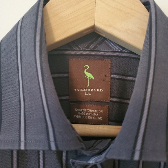 TAYLOR BYRD button down - Picture 2 of 6